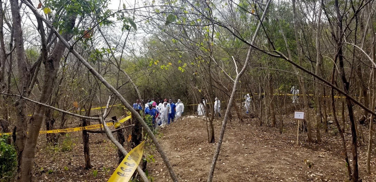 Localizan 11 cuerpos dentro de diez fosas clandestinas en Tarímbaro, Michoacán