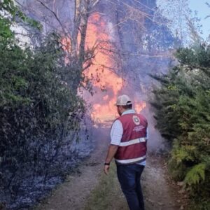 Incendio en Puebla: se quema toma clandestina de hidrocarburos en Huachinango