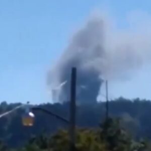 Reportan incendio en ductos de Pemex en Huachinango, Puebla