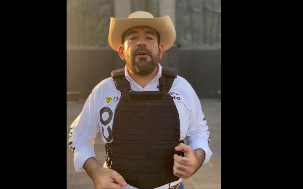 Candidato hará campaña en Michoacán usando chaleco antibalas