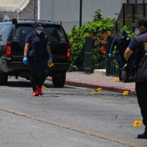 Fiscal de Guatemala resulta herida en atentado, pero su madre y guardaespaldas mueren