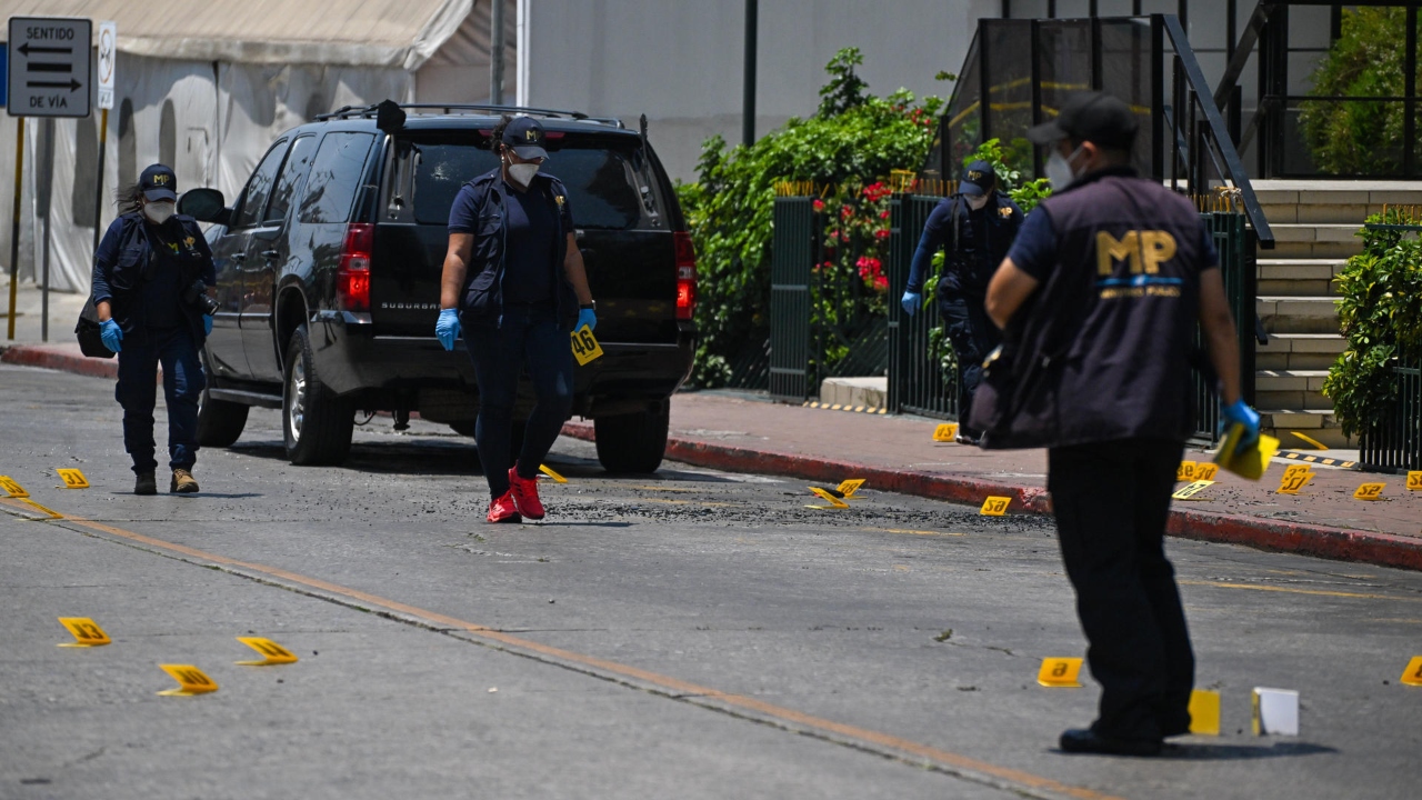 Fiscal de Guatemala resulta herida en atentado, pero su madre y guardaespaldas mueren