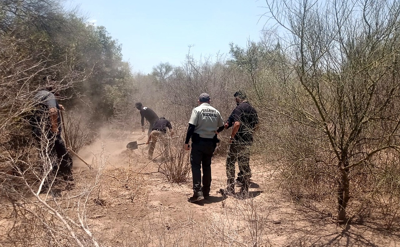 Suman 17 cuerpos exhumados en fosas clandestinas de Chihuahua