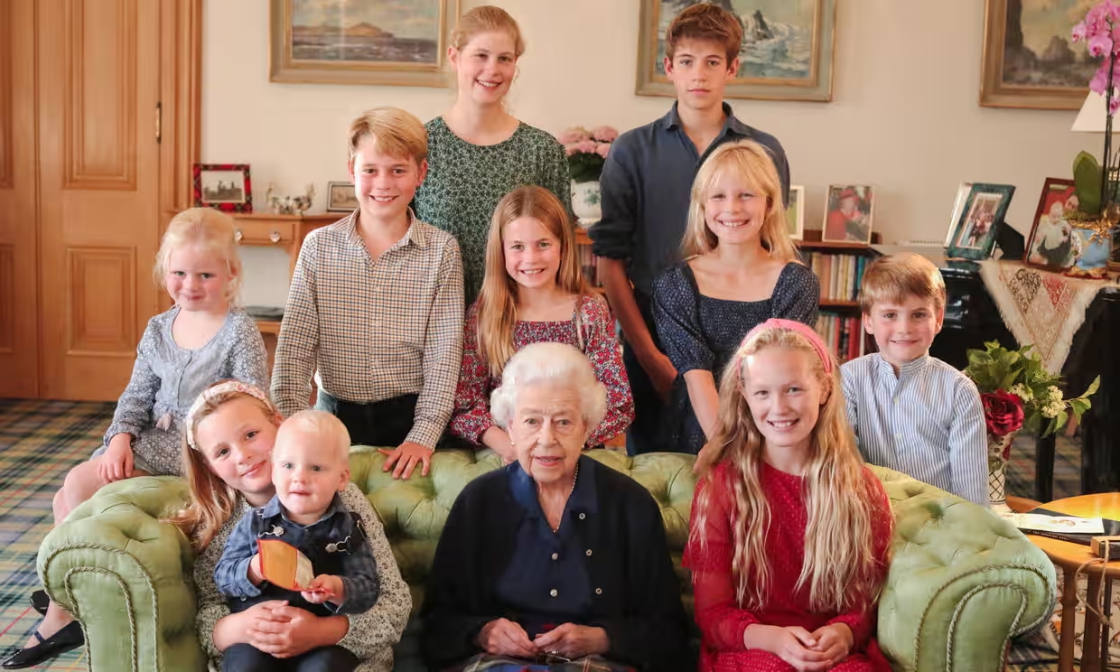 ¿Editar fotos para que la familia luzca bien? Kate Middleton simplemente sigue la tradición real
