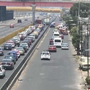 Accidente en la México-Puebla: moto de estrella contra camión hacia CDMX