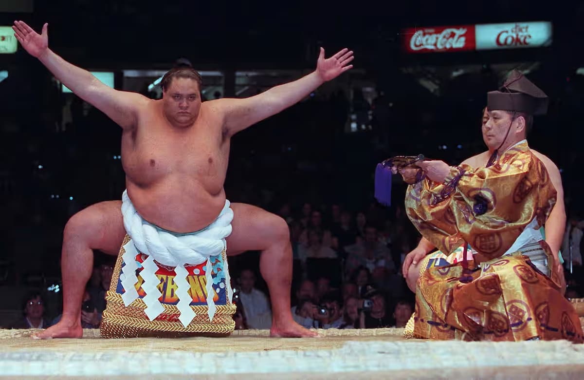 Akebono, pionero hawaiano del sumo, fallece a los 54 años