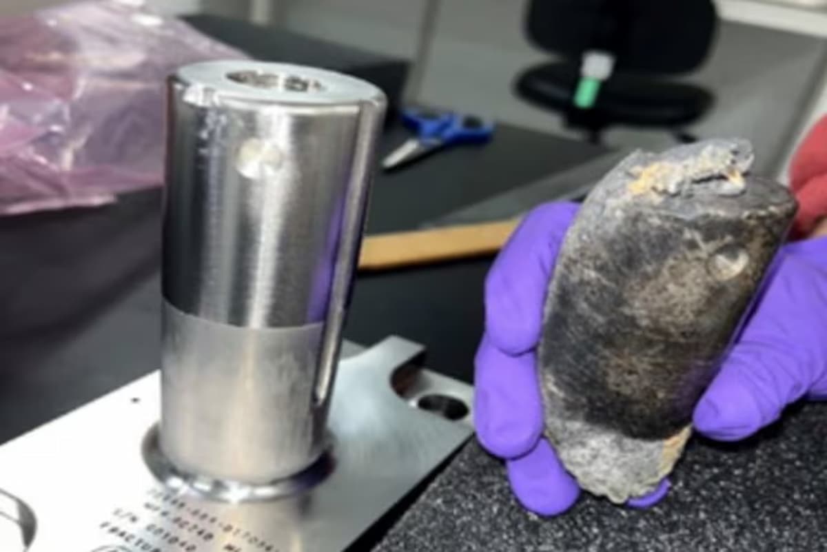 NASA confirma: trozo de metal que se estrelló contra una casa en Florida era basura espacial