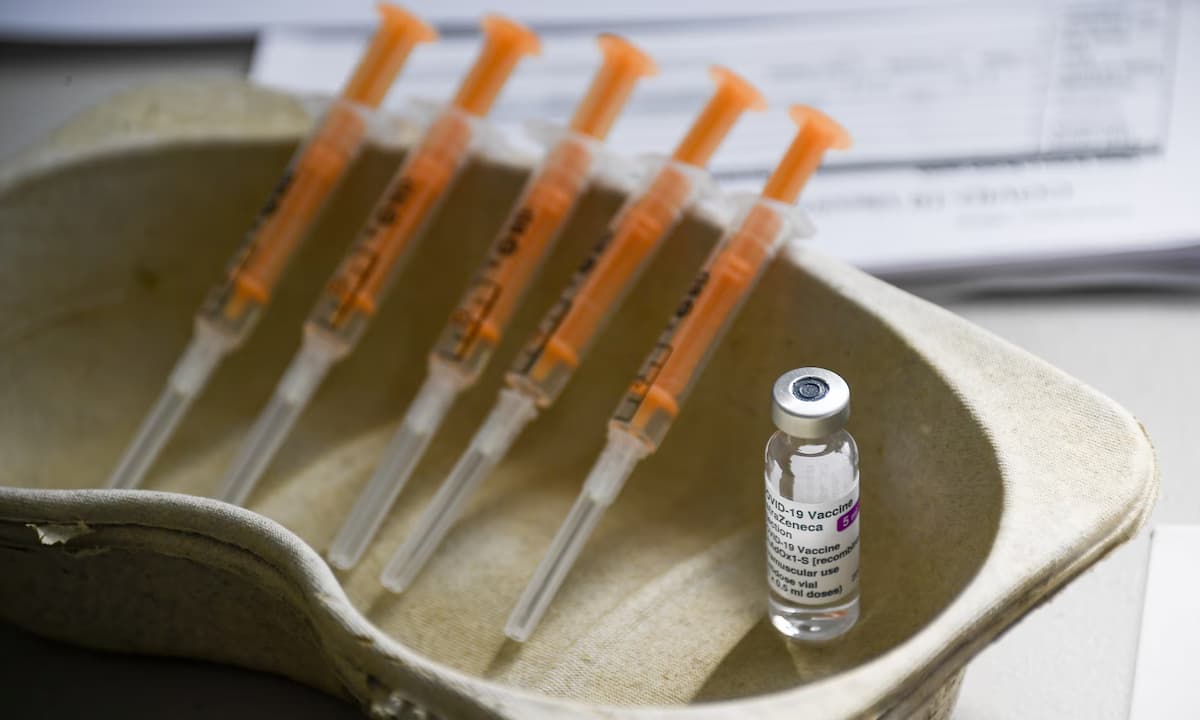 Vacunas privadas de covid, baratas, podrían ser tan costosas como las más caras, según expertos