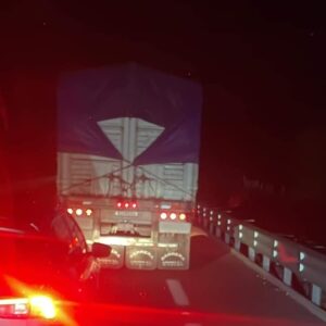 Al menos dos heridos deja accidente en la autopista Tehuacán-Oaxaca