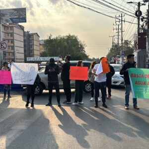 Bloqueo en la México-Tacuba: vecinos protestan por falta agua en la MH