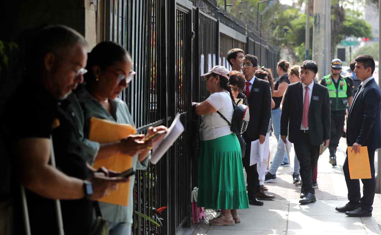 Perú revoca decreto que exigía visas obligatorias a mexicanos