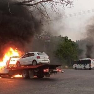 Operativo desata enfrentamiento y quemas en Cárdenas, Tabaco; hay dos muertos