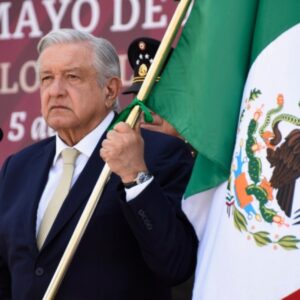 AMLO pide defender la soberanía de México a 162 años de la Batalla de Puebla