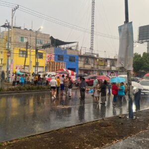 Bloqueo en Eje 6 Sur: manifestantes protestan en Iztapalapa por falta de agua