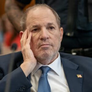 Harvey Weinstein enfrenta un nuevo juicio en Nueva York después de que su condena por violación en 2020 fuera anulada