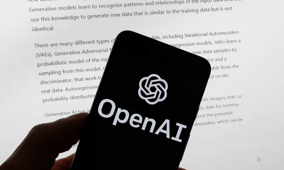 OpenAI considera permitir crear pornografía generada por IA