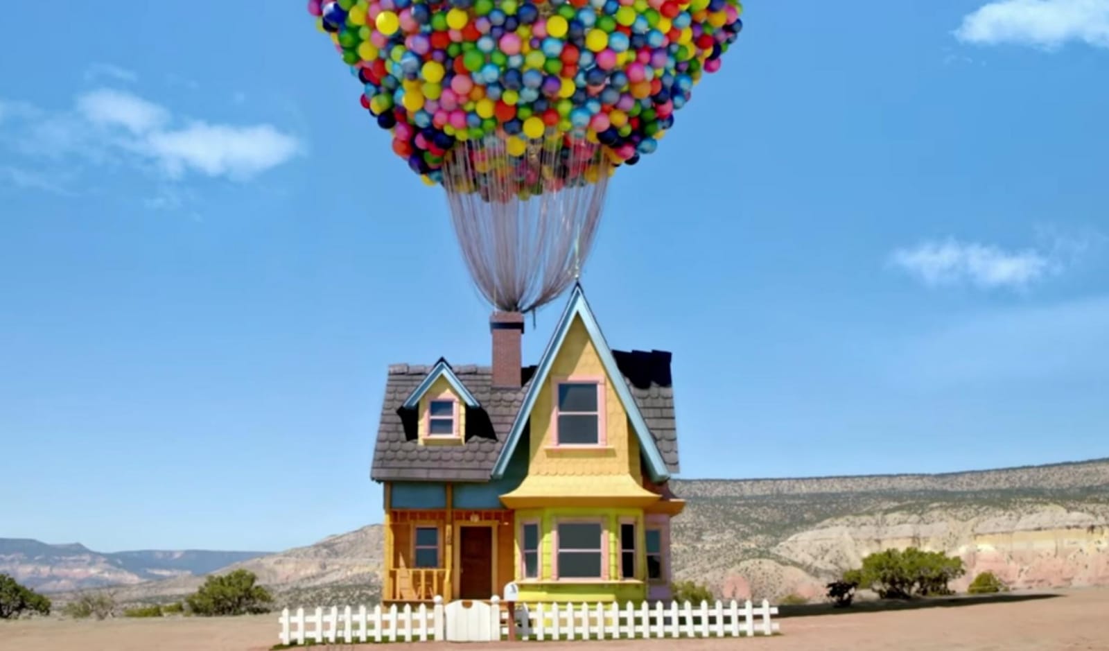 Airbnb ofrece una aventura de altura y pone en renta la casa de <em>Up</em>