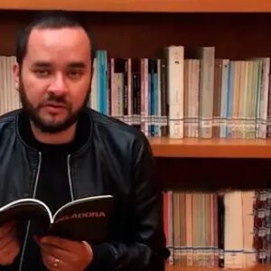 Christian Peña y su obra “Quirón” reciben el Premio Xavier Villaurrutia