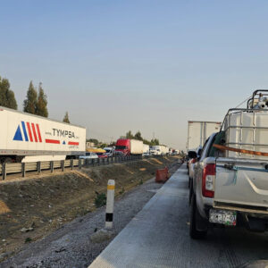 Choque provoca cierre parcial en la autopista México-Querétaro