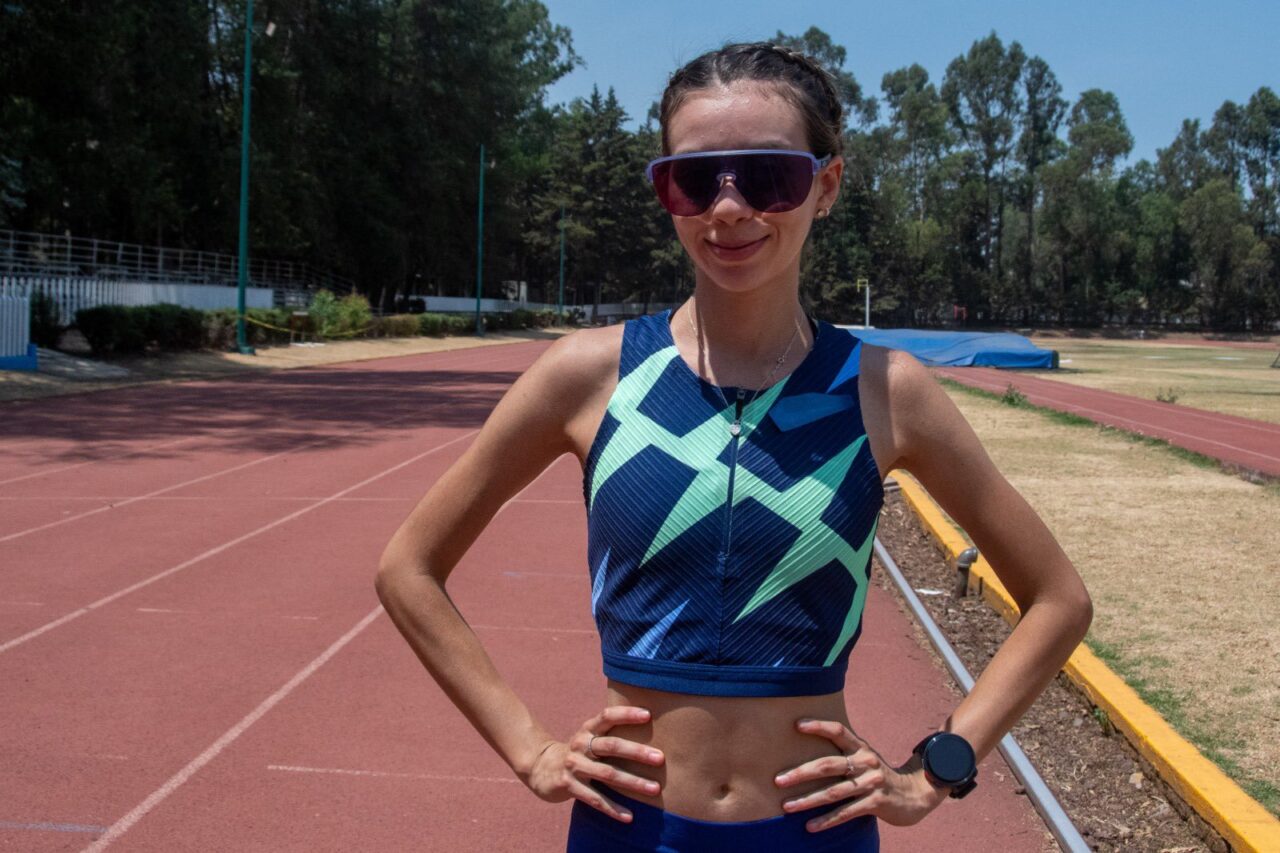 La mexicana Alegna González gana medalla de plata en la prueba de Marcha de 20km