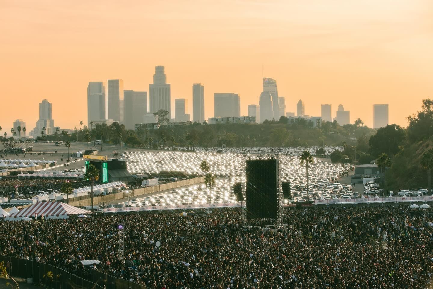 Bésame Mucho 2024 Shakira encabeza el festival en el Dodger Stadium