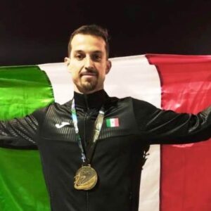 El mexicano Edgar Rivera gana medalla de oro en salto de altura