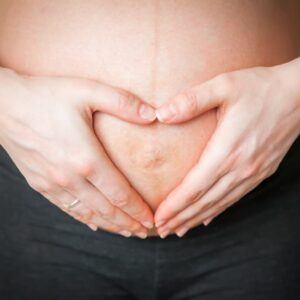 ¿Cómo cambia tu cuerpo cada mes durante el embarazo?