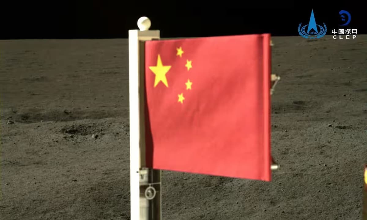 La sonda lunar china Chang’e-6 regresa a la Tierra desde la cara oculta de la Luna