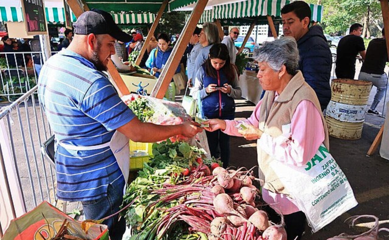 Inflación en México hila tres meses al alza; llega a 4.69% en mayo: Inegi