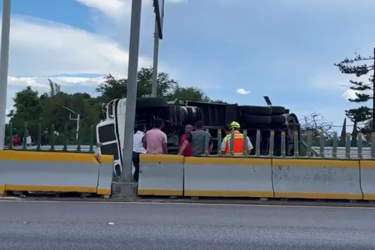 Accidente Autopista México Cuernavaca Tráiler Vuelca A Acapulco 0981