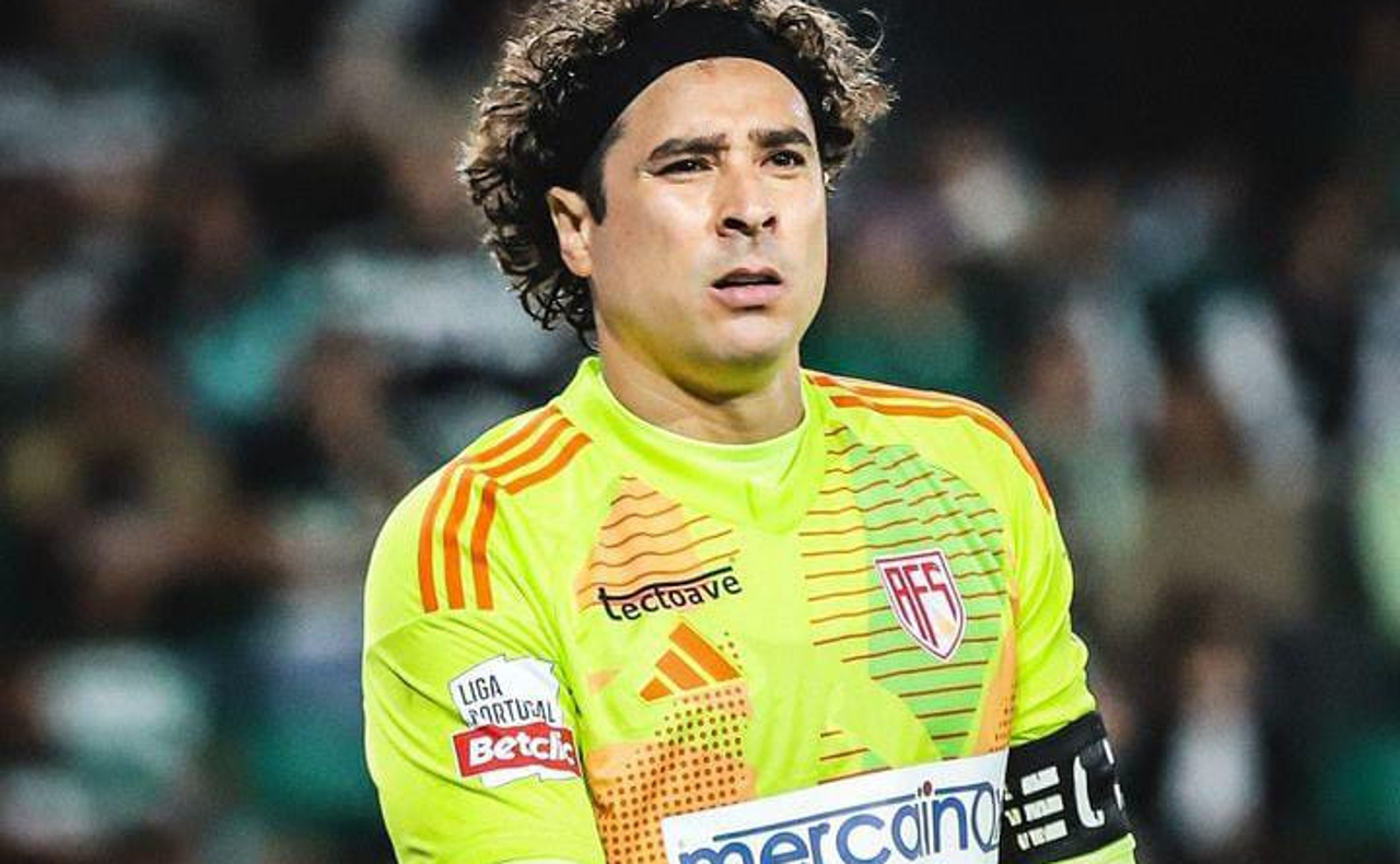 Guillermo Ochoa sofre primeira derrota com AVS em Portugal